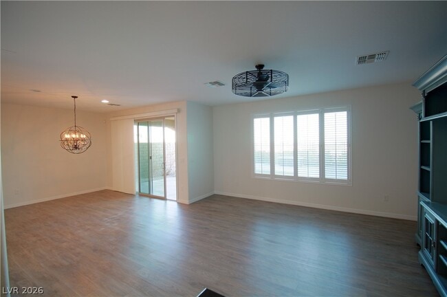 Photo - 24 Brigola St