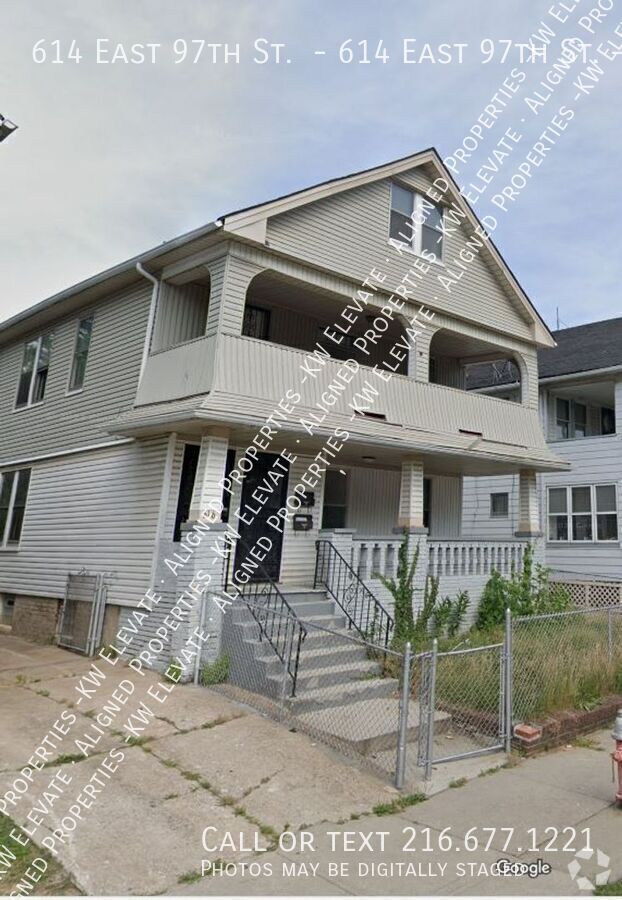 Building Photo - 2 bed  1 bath, with Everything you Need Unit #1 Rental