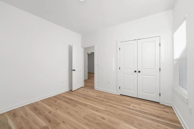 Photo - 2135 W Elk Rdg Ave