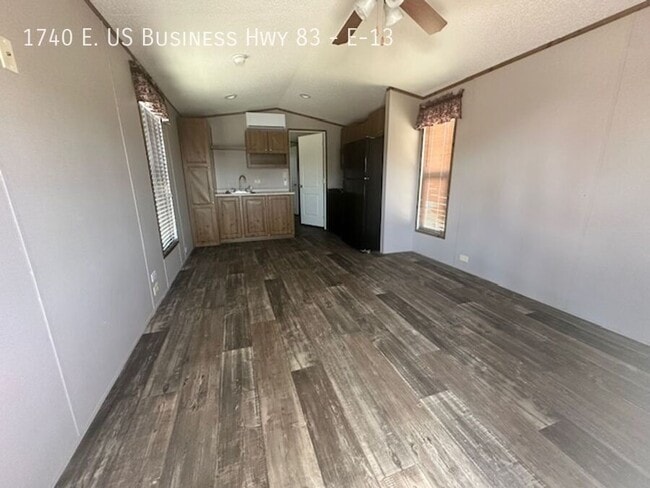 Photo - 1740 W Business Hwy 83