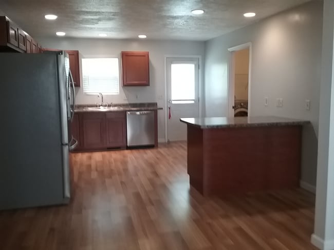 Photo - 12620 Kenai Dr