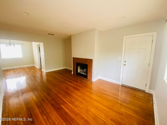 Photo - 2159 Riverside Ave Unit 7