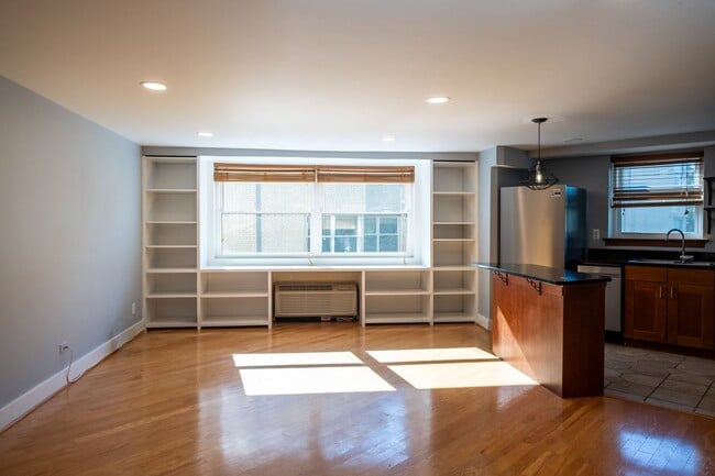 Photo - Bright and Peaceful One-Bedroom with Built...