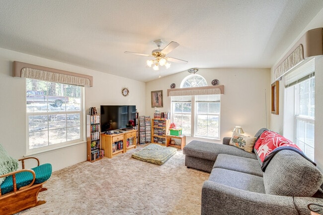 Building Photo - 16934 Tyee Dr