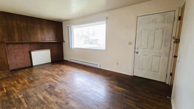 Photo - 1320-1320 Adeline Ave Unit 1320