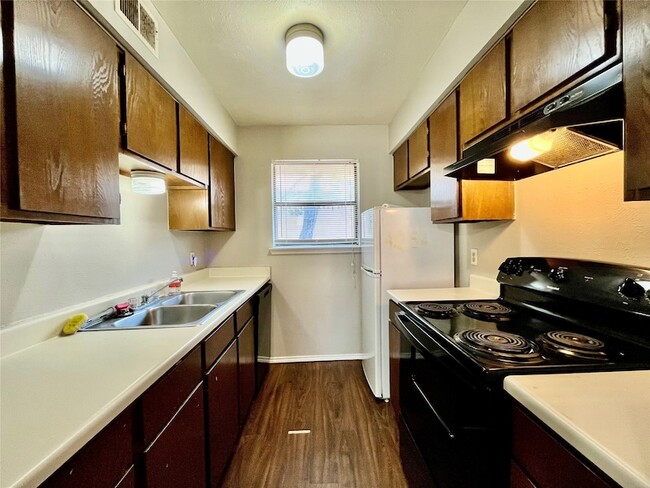 2526 W Prairie St Unidad 204