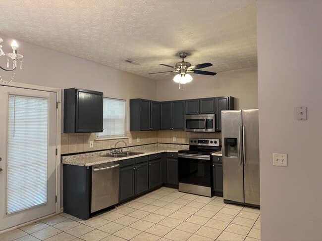 1704 Camden Forrest Tr