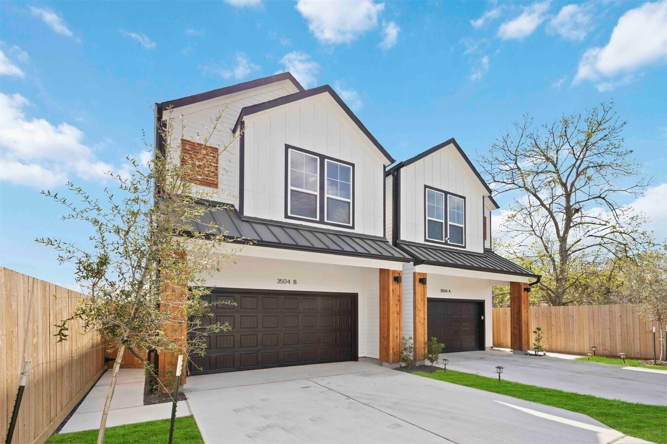 Photo - 3504 Caplin St