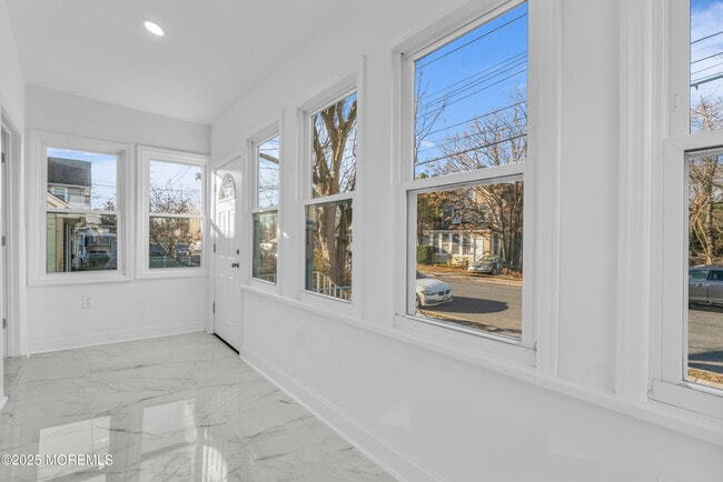 Photo - 253 South St