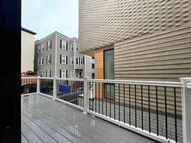 Photo - 199 Boylston St