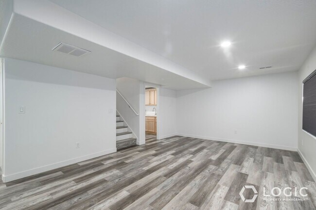 5075 Rustic Patch Rd Unit Downstairs