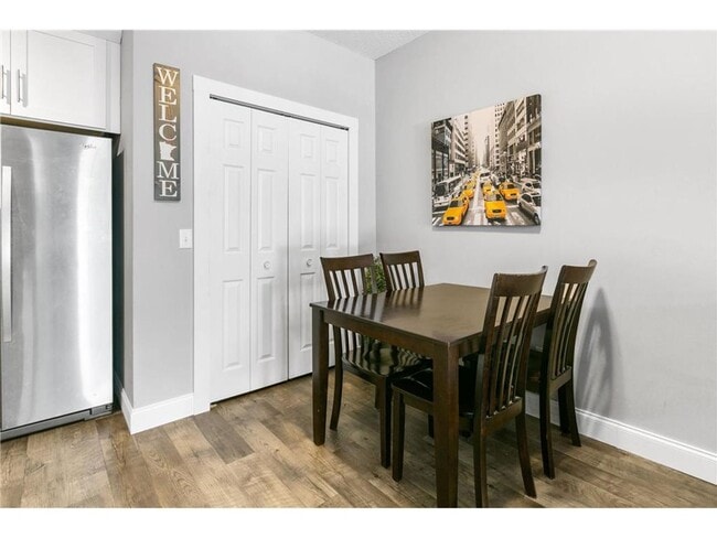 Photo - 7184 155th St W