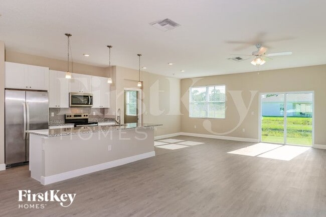 Photo - 2787 Foster Rd SE