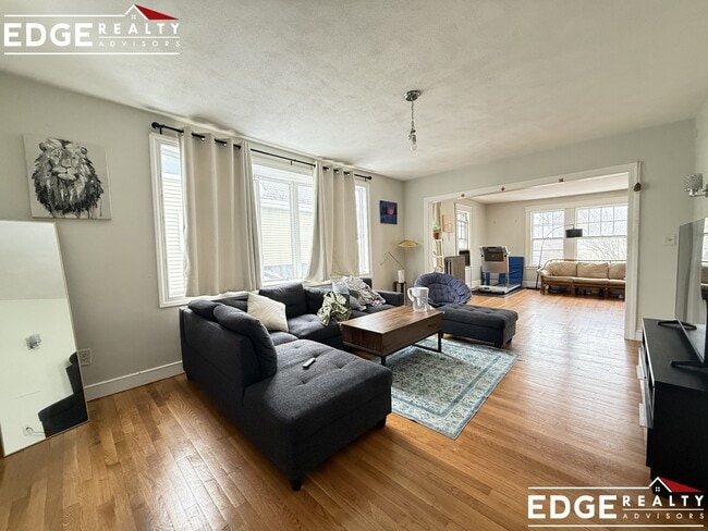 Photo - 29 Washington Ave