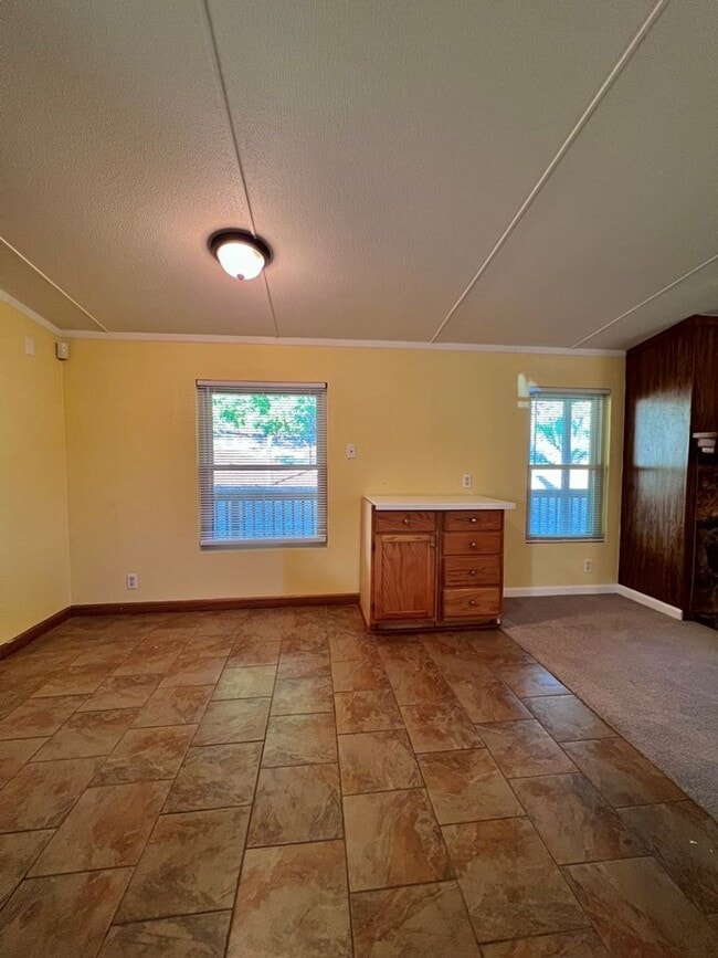 Photo - 2 Bedroom On Nicely Sized Lot