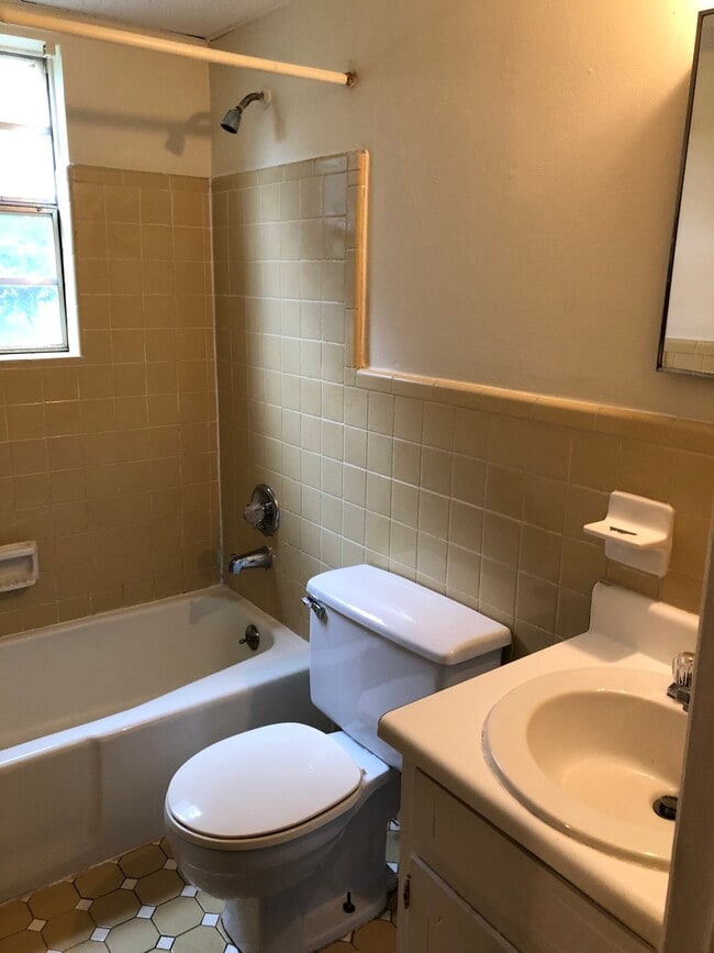Town Creek Apartments