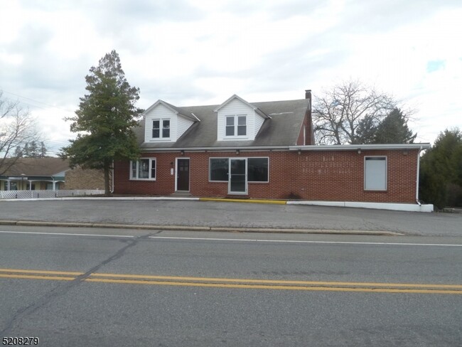 Photo - 737 3rd Ave Casa