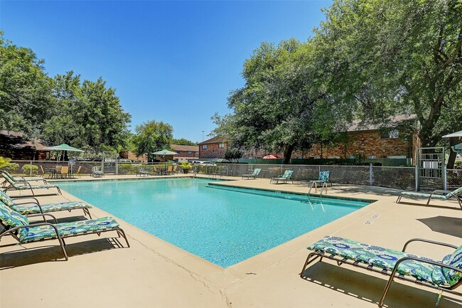 Photo - 1130 Lyric Ln Unit 6