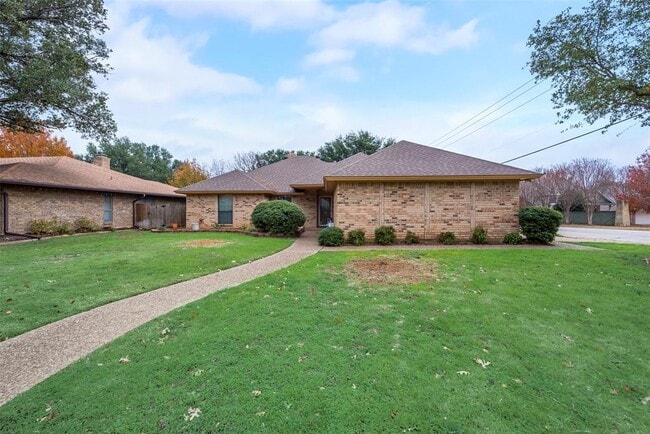 Photo - 7825 Silveridge Dr Rental