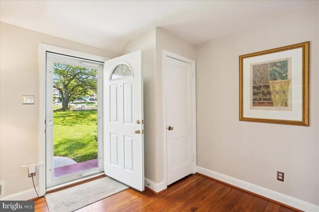 Photo - 1806 Arcola Ave