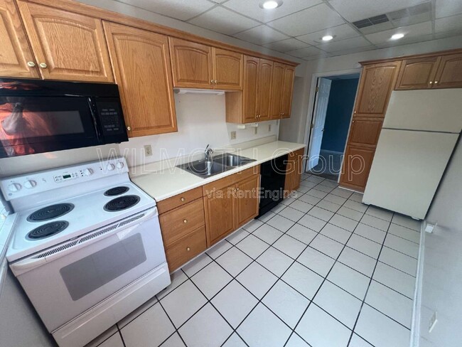 Photo - 108 Walnut St