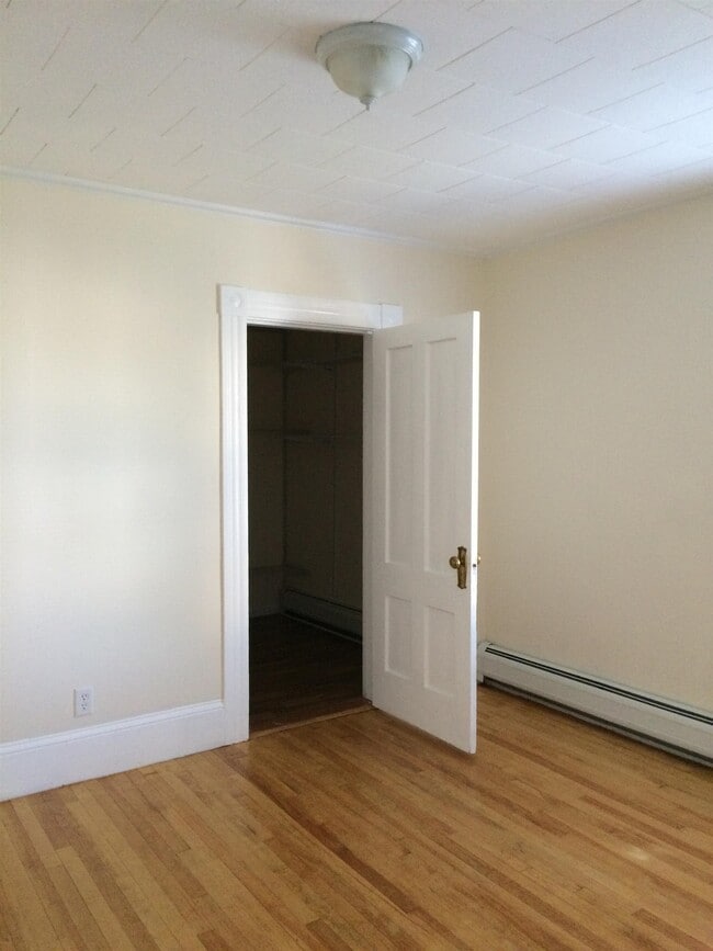 Photo - 108 Alsace St