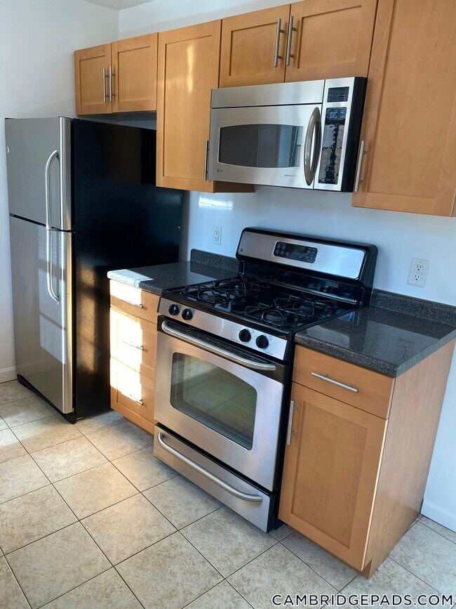 Photo - 60 Brattle St Unidad 302