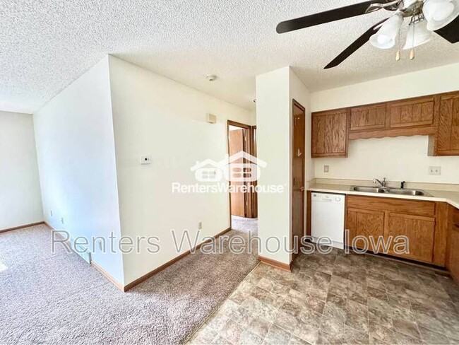 Photo - 1115 W 1st St Condo Unit 202