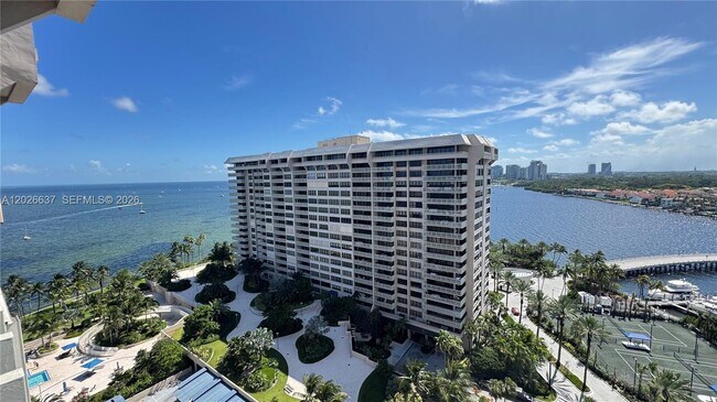 Photo - 2 Grove Isle Dr Unit B1706