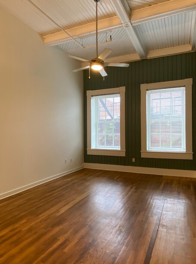 Photo - Odd Fellows Building