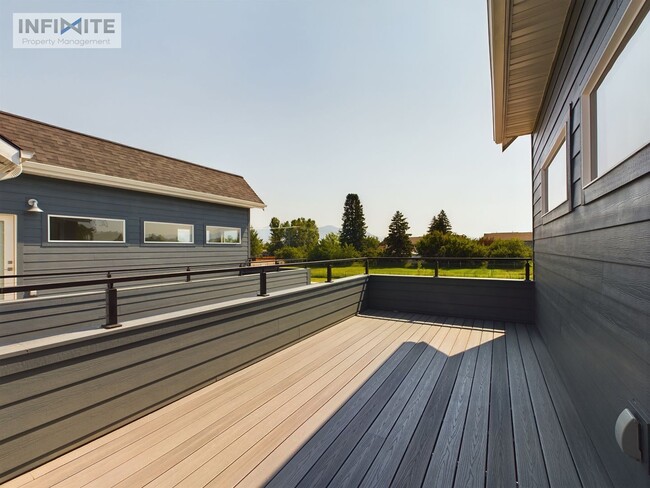 Photo - Bozeman Stunner!