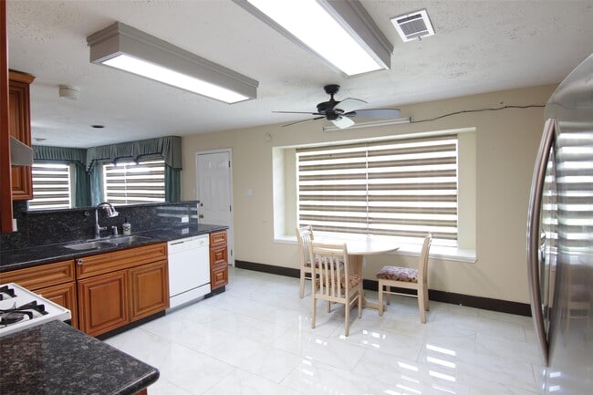 Photo - 12430 Brook Meadows Ln