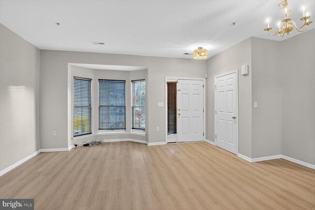 Building Photo - 1908 Gardenia Ct