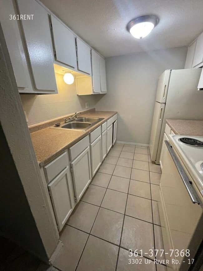 Photo - 3302 Up River Rd Unit 17