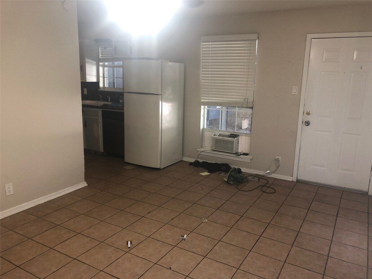 Photo - 710 Colquitt St Unit 07