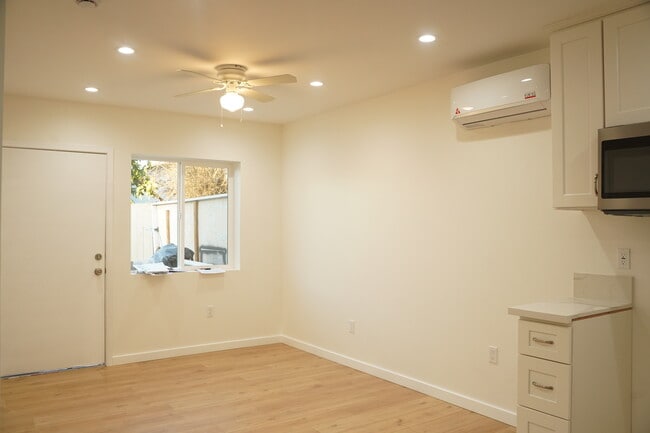 Photo - 12149 Alondra Blvd Unidad A