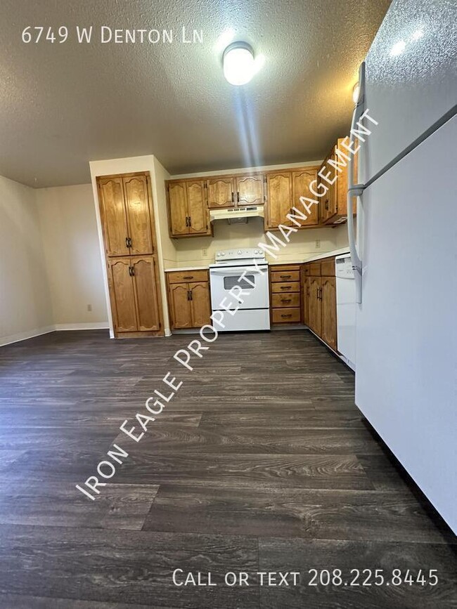 Photo - 6749 W Denton Ln