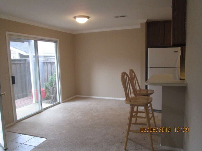 Photo - Desirable Stonegate-FALL RENTAL