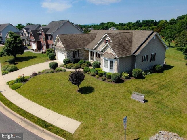 Photo - 400 Albin Dr