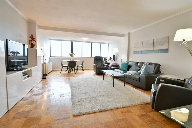 Building Photo - 6 Whittier Pl Unit 15 O Rental