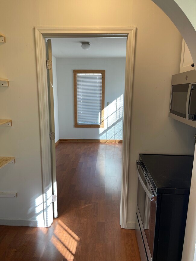 Photo - 24617 Crowe Rd