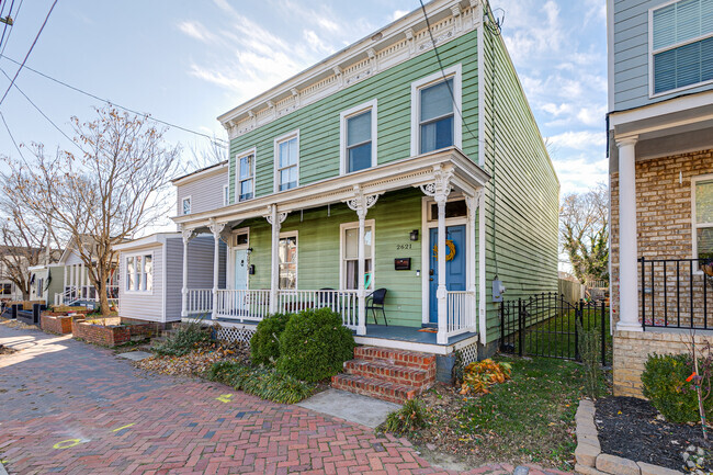 Building Photo - 2621 Q St Rental