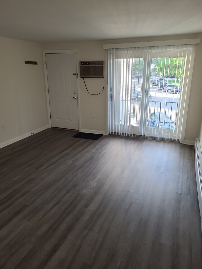 Photo - 804 Cocheco Ct Unit 804 Cocheco