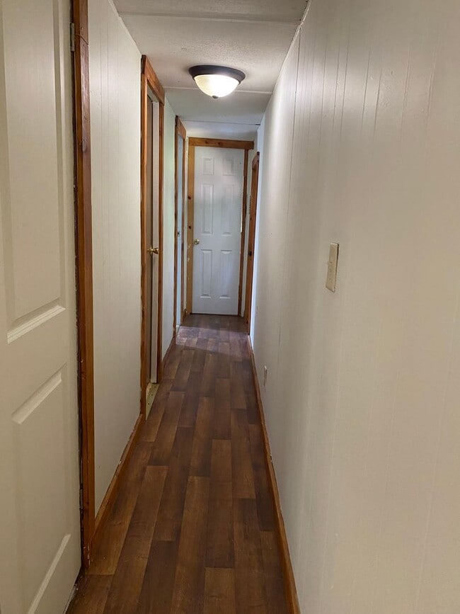 Photo - 474 Whitehall Rd