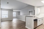 3BD, 2BA - 1,250SF - Living Room