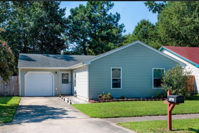 Building Photo - 1307 Eaglewood Dr Rental