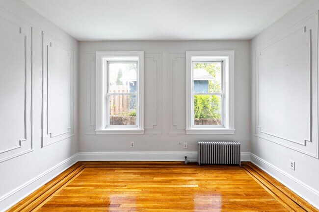 Photo - 346 Union Ave