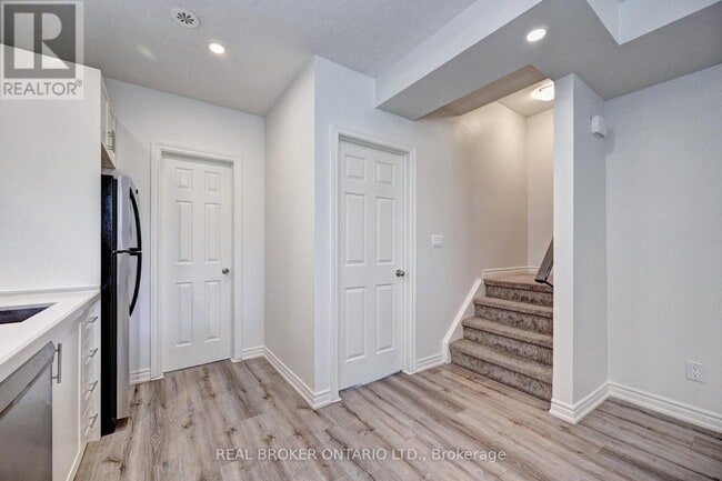 Photo - 164 Heiman St