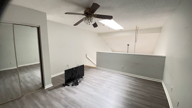 Photo - 1 Bedroom loft condo located in North Myrtle Beach Golf and Tennis.