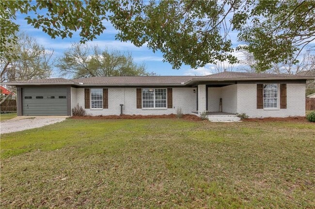 Building Photo - 8906 Viana St Rental